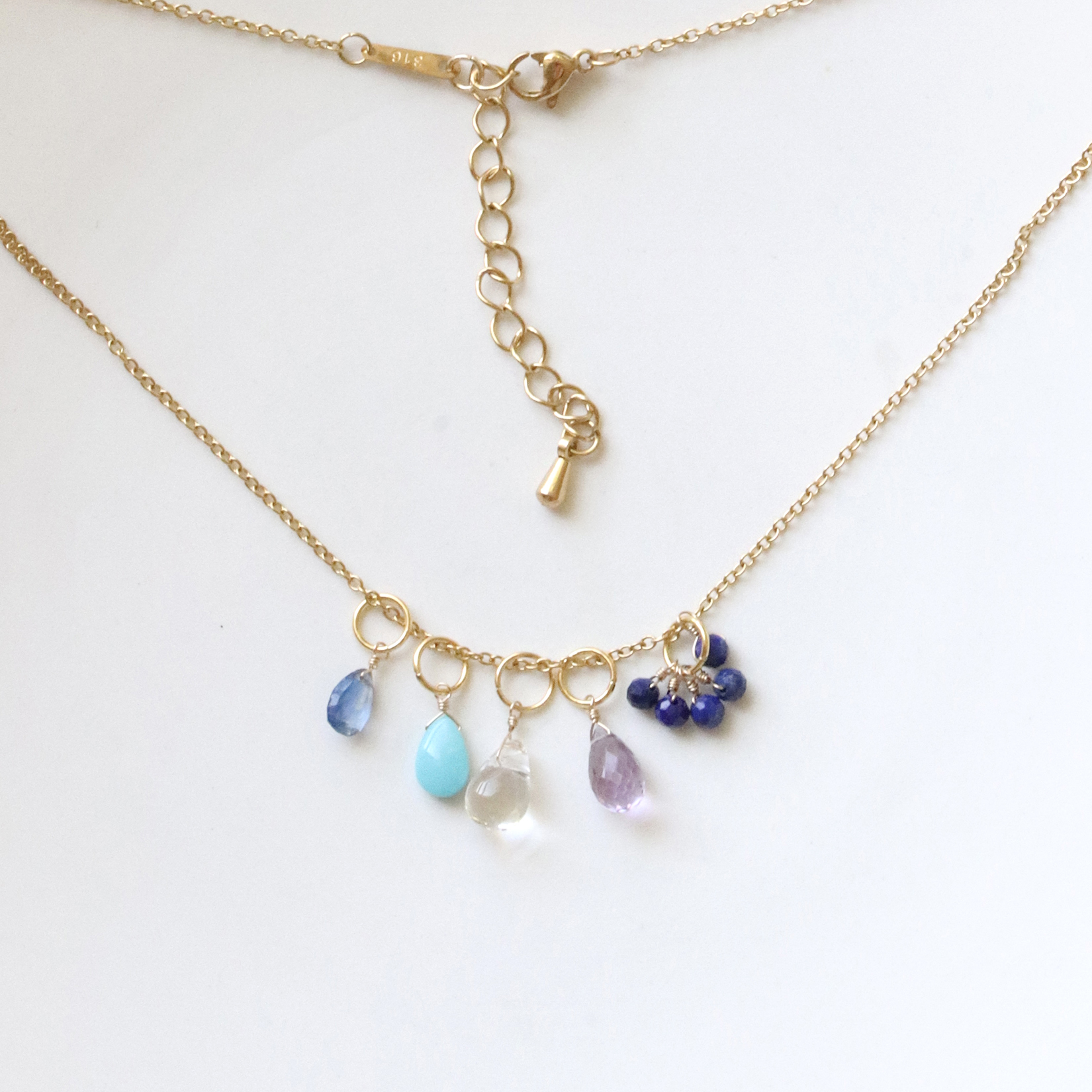 「Aqua Blue」5つの天然石チャーム 着せ替えネックレス|サージカルステンレス